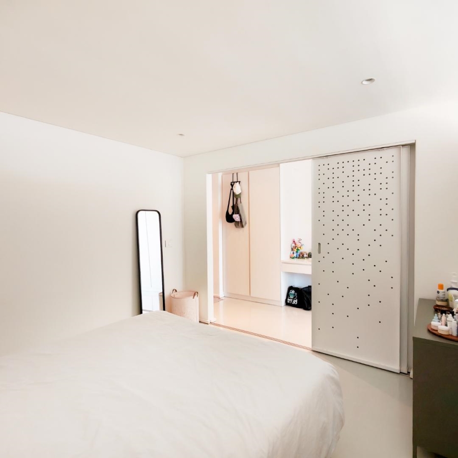 1 Bedroom Property for Sale in Woodstock Western Cape